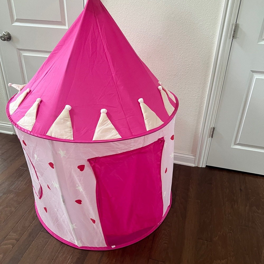 Pink Princess Play Tent - Picture 2 of 2
